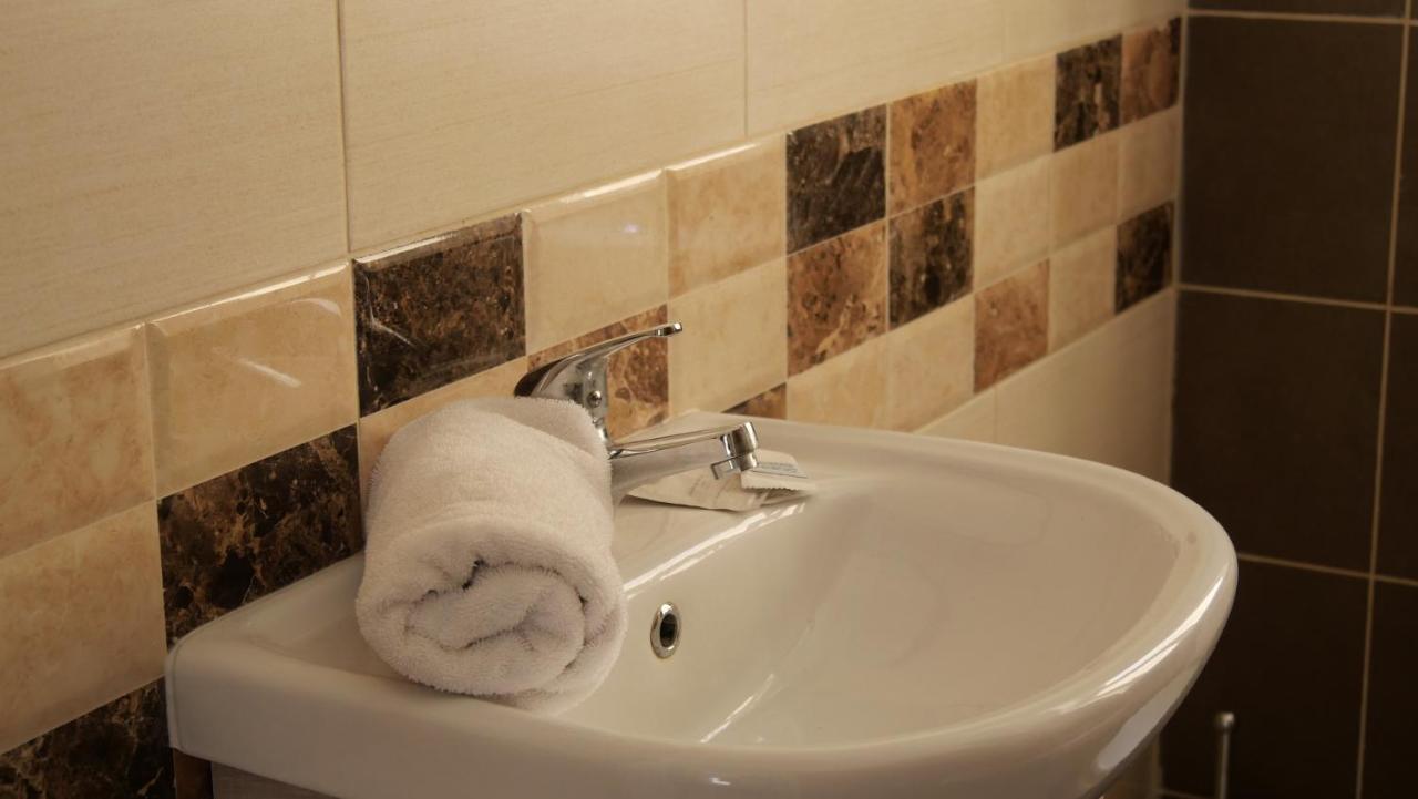 Sunstone Boutique Guest House Buġibba Esterno foto