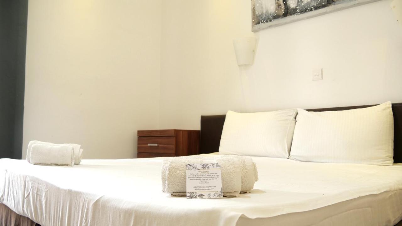 Sunstone Boutique Guest House Buġibba Esterno foto