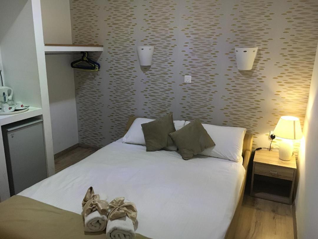 Sunstone Boutique Guest House Buġibba Esterno foto