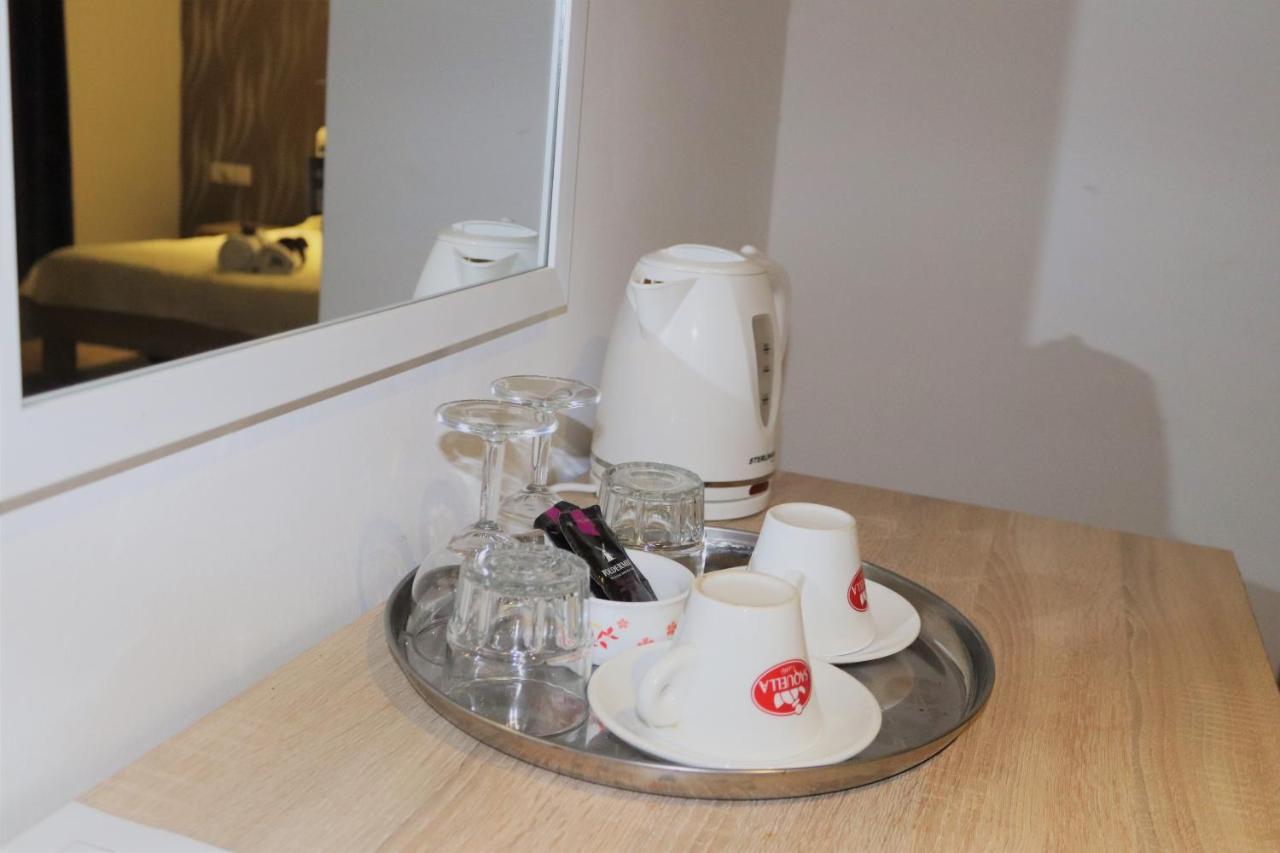 Sunstone Boutique Guest House Buġibba Esterno foto